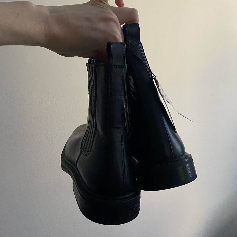Black Chelsea Boots